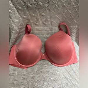 Victoria’s Secret Lined Perfect Coverage Bra
